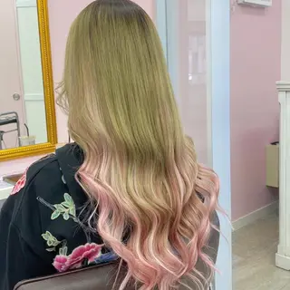 ロング PREss Natsumiのヘアスタイル