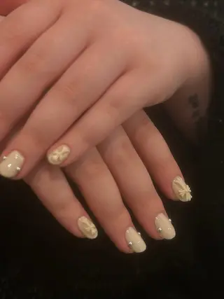 ネイル Bebe MIUのネイルデザイン