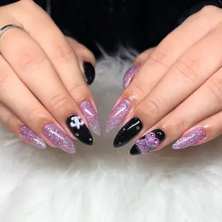 ネイル Rina .のネイルデザイン