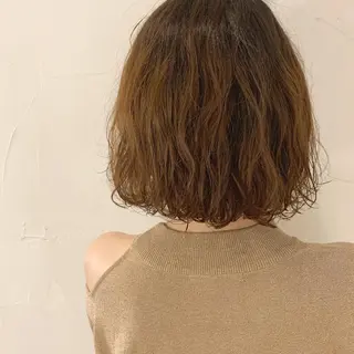 ショート パーマ lico 新札幌所属・Lilly リリィのヘアスタイル