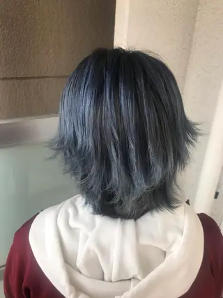ミディアム 岩谷/ブリーチ 🪽透明感カラーのヘアスタイル