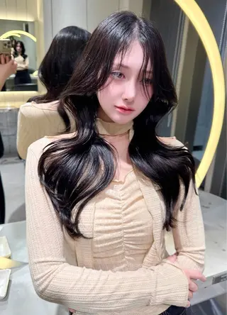 カラー ゆうま/ 抜け感艶カラーのヘアスタイル