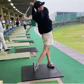 ショート カラー パーマ ヘアアレンジ メンズ キッズ ネイル マツエク・マツパ アイブロウ 脱毛サロン KAvanceのエステ・リラクイメージ