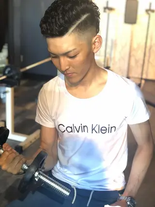 ショート パーマ 田中 就のヘアスタイル