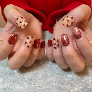 ネイル Ami 🦥のネイルデザイン