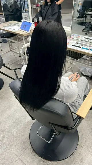 ロング カラー himari💜 暖色/レイヤーカットのヘアスタイル