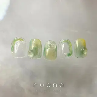 ネイル 阿武 美海のネイルデザイン