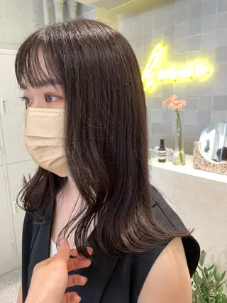 セミロング カラー 遠藤 眞実のヘアスタイル