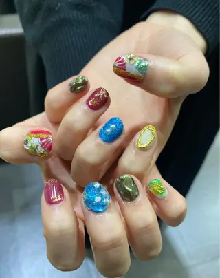 ネイル TSUNA 🌙 Lim 五反田のマツエク・マツパデザイン