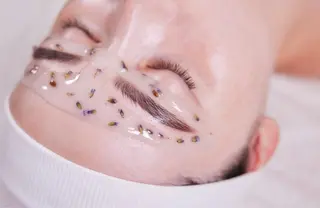 アイブロウ 眉WAX╱HBL╱ YUIの眉毛・アイブロウイメージ