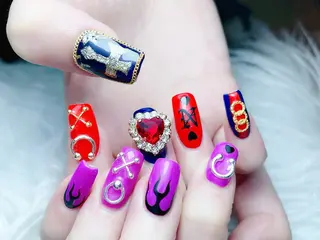 ミディアム princess👑 木戸　唯のネイルデザイン