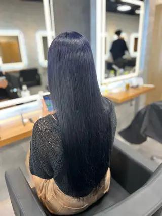 ロング カラー パーマ ヘアアレンジ 透明感ブリーチカラー 🌈TOMOHIROのヘアスタイル