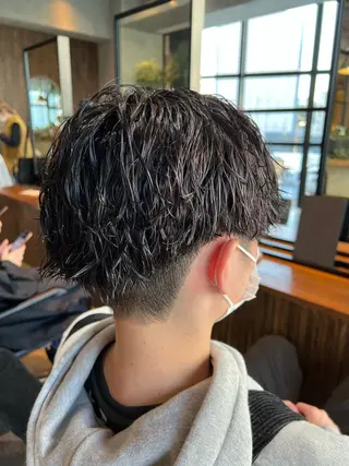 ショート パーマ メンズ 波巻きスパイラルパー マ/シャドウパーマ駿のヘアスタイル