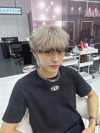 ショート カラー レイヤーカット/ 縮毛矯正🇰🇷早坂のヘアスタイル