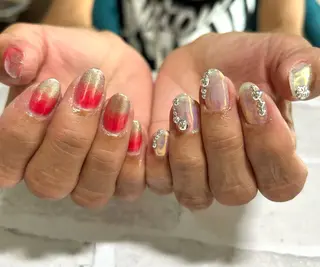 ショート 2DY NAIL SALONのネイルデザイン