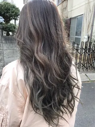 ロング カラー パーマ ヘアアレンジ 今泉 直裕ショートボブの匠のヘアスタイル