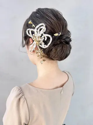 カラー セミロング ヘアアレンジ ITbyALBUM 中野店のヘアスタイル