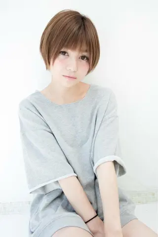 ショート カラー 内藤 達也のヘアスタイル