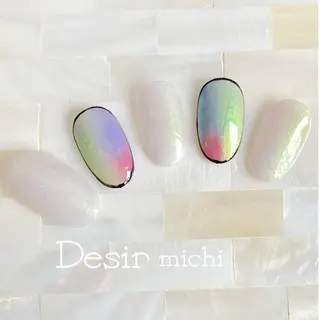 ネイル 伊藤 美智子のネイルデザイン