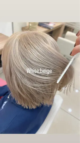 ミディアム カラー ブリーチカラー/ベー ジュ/Hono🦖のヘアスタイル