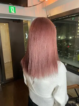 ミディアム カラー 安田和洋 ブリーチカラー特化のヘアスタイル