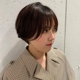 ショート 大角  実希のヘアスタイル