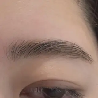 アイブロウ 石井 麻由のマツエク・マツパデザイン