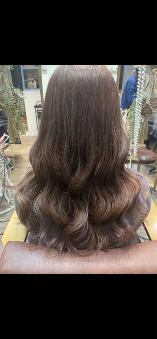 ロング ヘアアレンジ 透けるカラー💐 maeのヘアスタイル