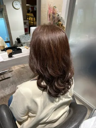 セミロング パーマ 武井 哉子のヘアスタイル