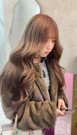 ロング カラー レイヤーダブルカラー KYONのヘアスタイル
