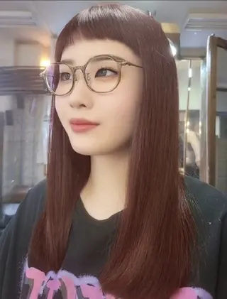 セミロング カラー 足利市・原宿・表参道 シニストラのヘアスタイル