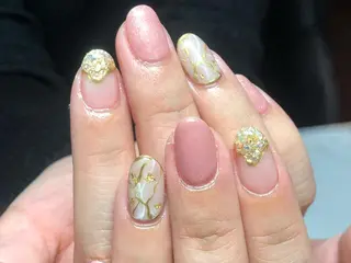 ネイル アクア ライズのネイルデザイン