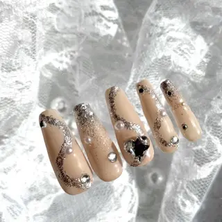 ネイル Aki 💖ゆちたの部屋のネイルデザイン