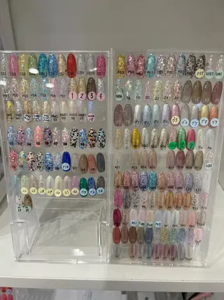 ネイル Sourire つぼしたのネイルデザイン