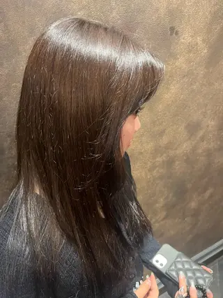 ロング カラー 大法 琉空レイヤーカットのヘアスタイル