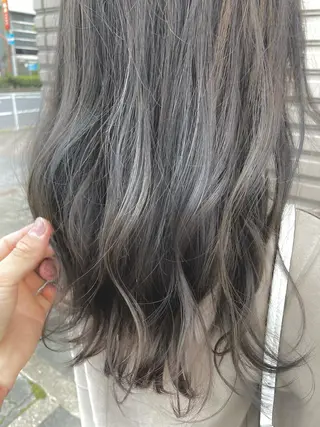 ロング カラー ハイライト／艶カラー 大河シンジのヘアスタイル