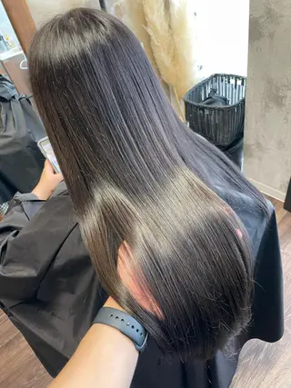 ロング カラー Lull1人美容室 バレイヤージュのヘアスタイル