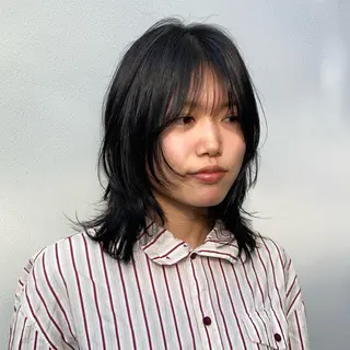 ミディアム レイヤーカット🪄 ヘアセット🪄シホのヘアスタイル