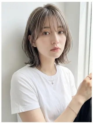 ミディアム 白髪ぼかし/清水 和馬のヘアスタイル