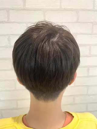 ショート カラー 🐤 ゆい🐓のヘアスタイル