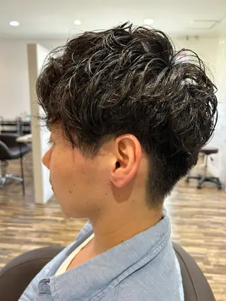 メンズ 高木 瑶子のヘアスタイル