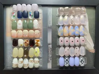 ネイル 成塚 雅香のネイルデザイン