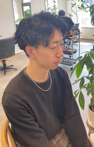ショート パーマ 内野 友貴のヘアスタイル