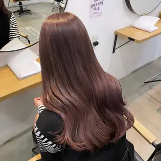 ロング カラー 透け感カラー/レイヤ ーAI🪽🩵のヘアスタイル