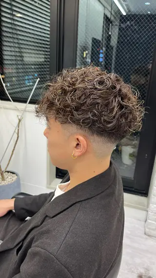 ショート カラー パーマ メンズ 韓国ヘア×2way 🇰🇷和知拓郎のヘアスタイル