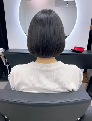 ショート 友田 千栄のヘアスタイル
