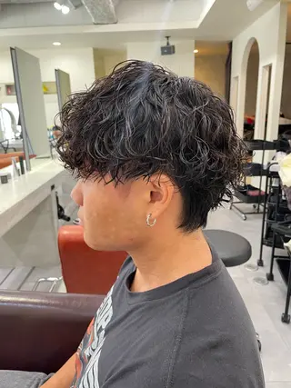 パーマ メンズ 大阪美容師 井上智博のヘアスタイル