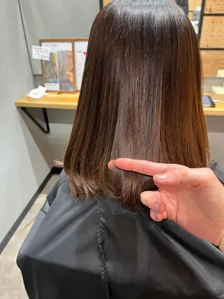 セミロング カラー パーマ ヘアアレンジ メンズ キッズ ネイル マツエク・マツパ アイブロウ 久木原 ゆりのヘアスタイル