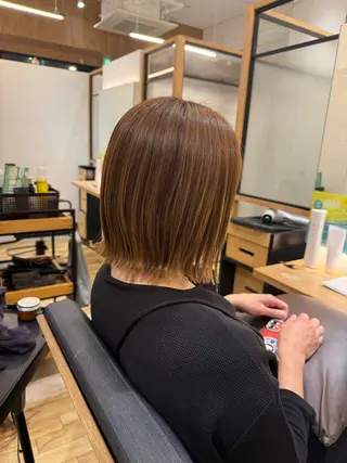 ミディアム つじ みさきのヘアスタイル