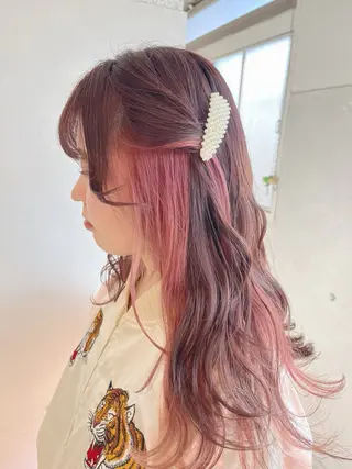 セミロング あらいしほ /ダブルカラーのヘアスタイル